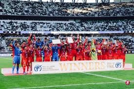 2025 赛季回顾：大谷翔平在夺冠庆典上向球迷承诺，2026 年将以“最强二刀流”回归